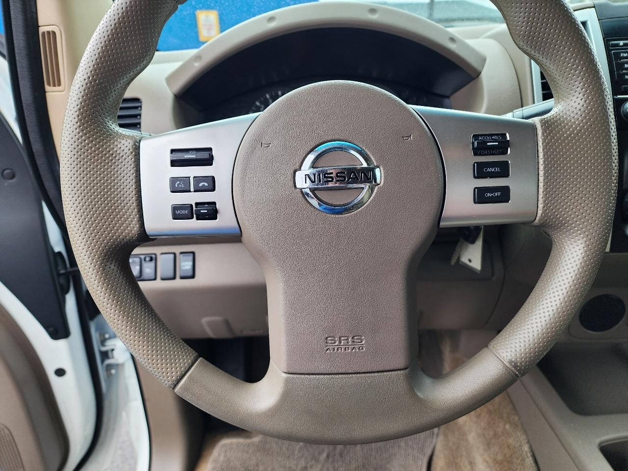 Nissan Frontier  2016