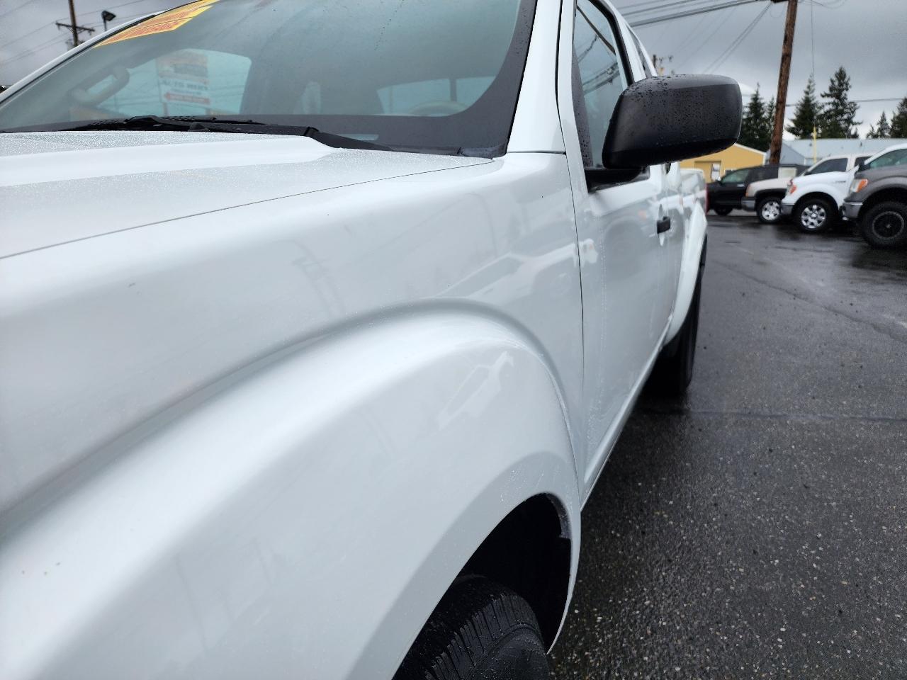 Nissan Frontier  2016