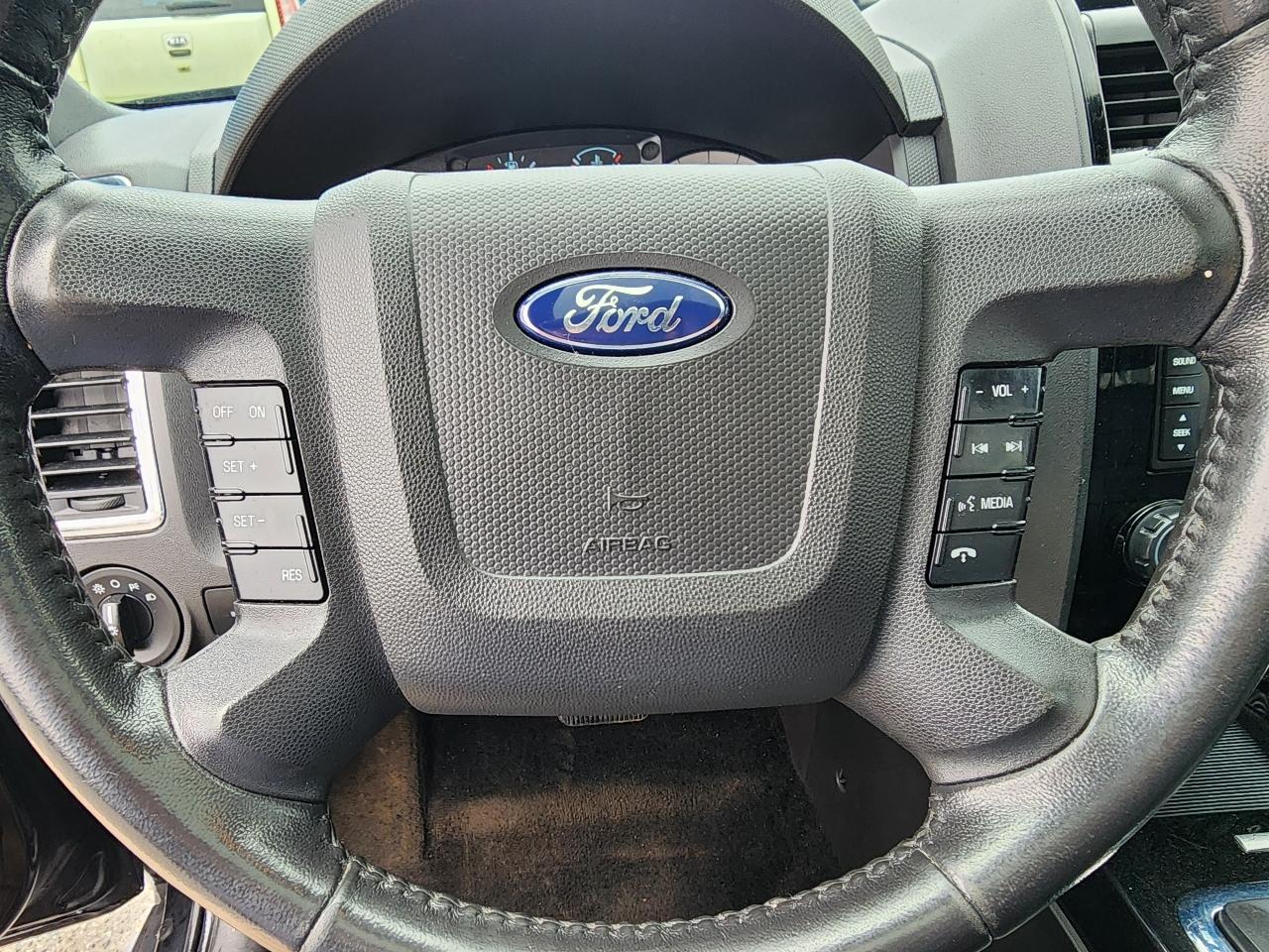 Ford Escape Limited 4WD 2012