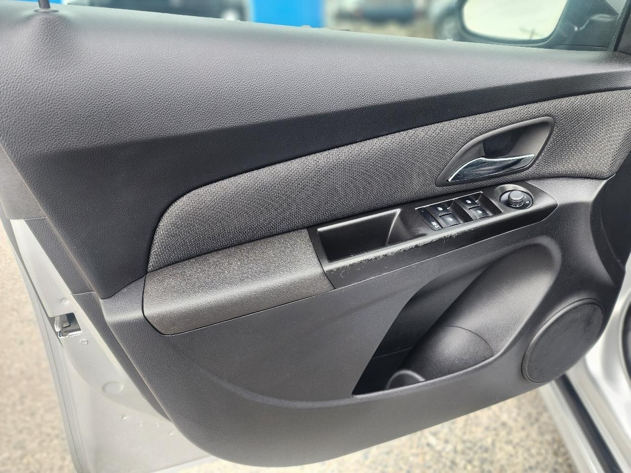 Chevrolet Cruze 2LT 2012