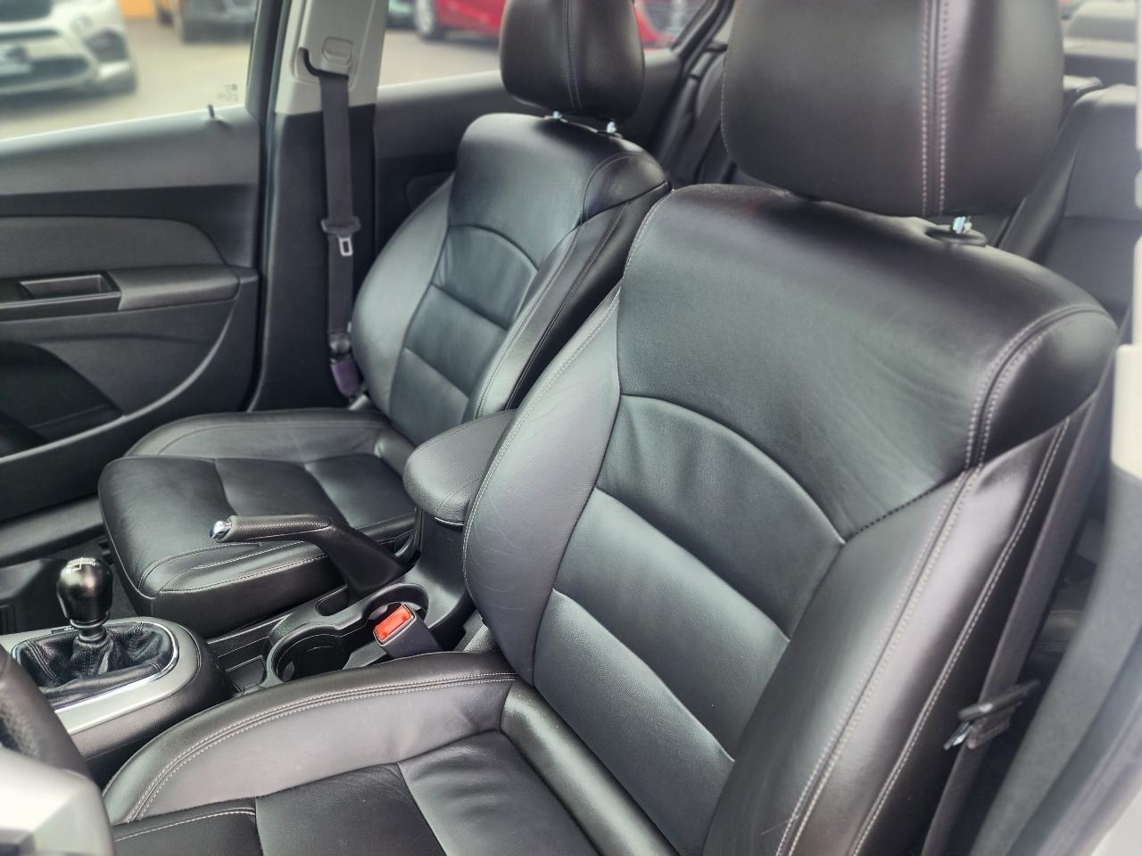 Chevrolet Cruze 2LT 2012