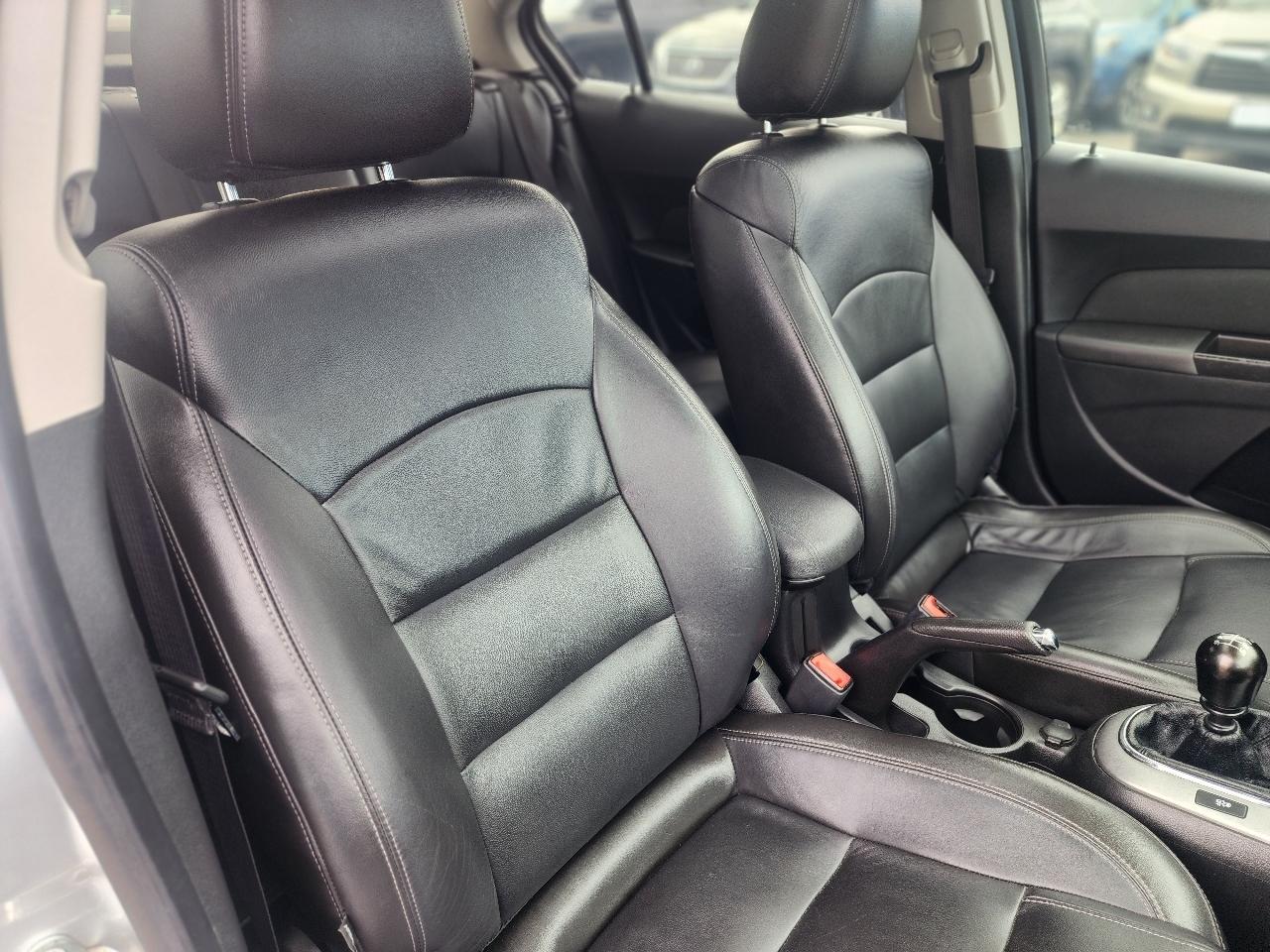 Chevrolet Cruze 2LT 2012