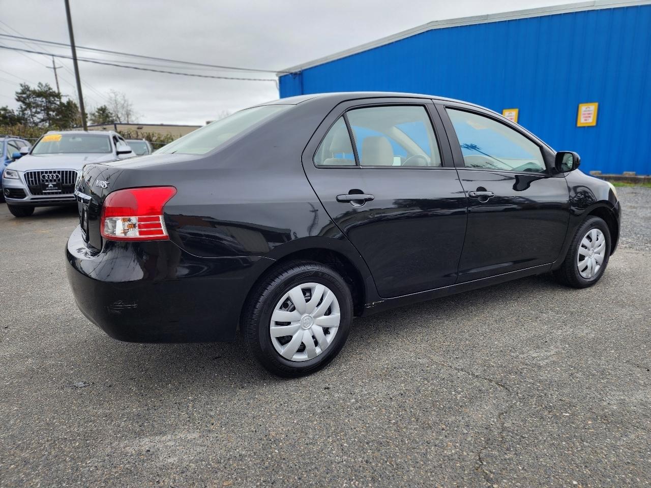 Toyota Yaris 4dr Sdn Auto Base (Natl) 2007