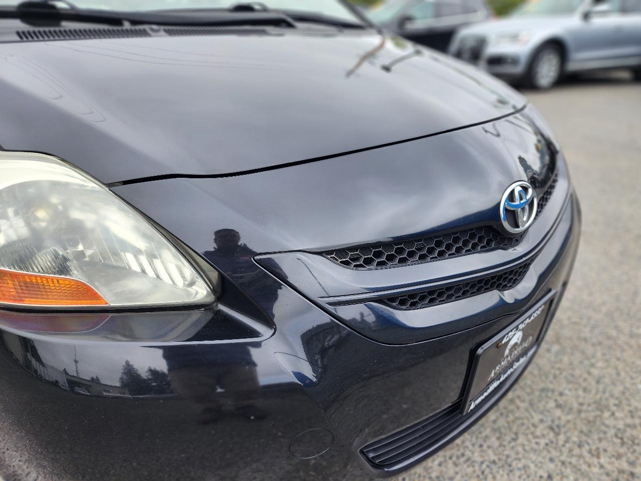 Toyota Yaris 4dr Sdn Auto Base (Natl) 2007