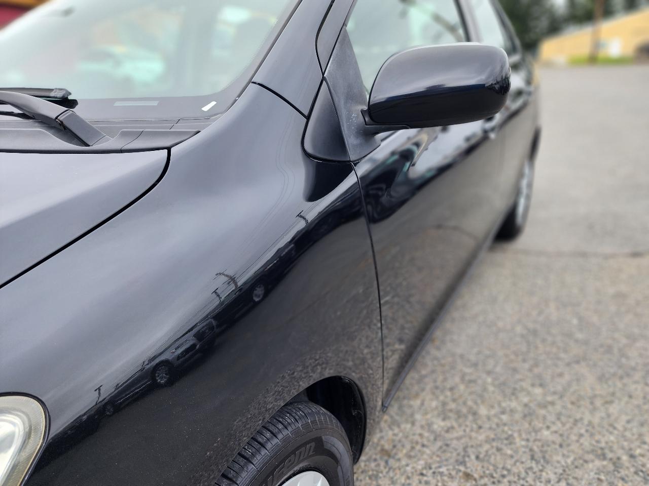 Toyota Yaris 4dr Sdn Auto Base (Natl) 2007