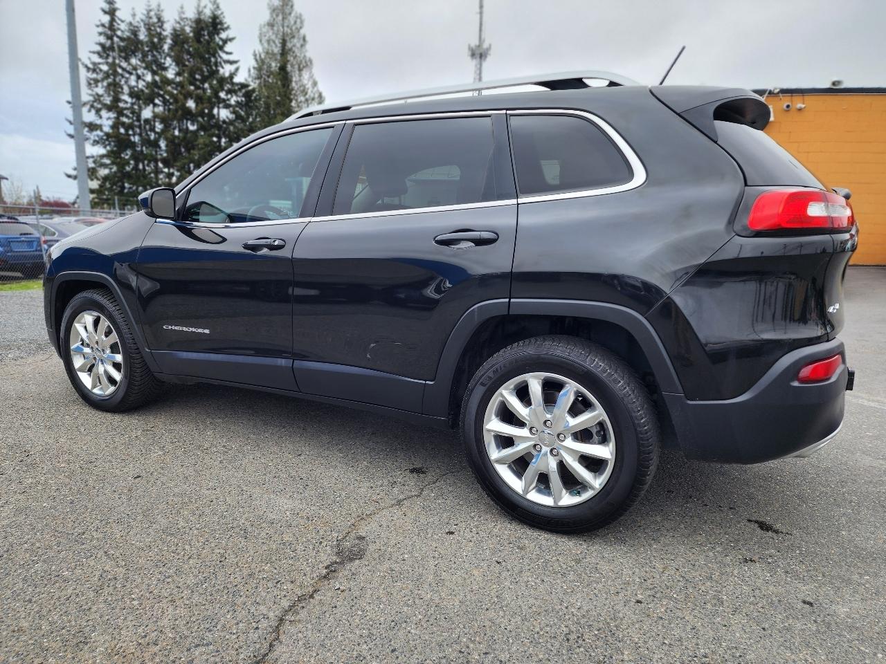 Jeep Cherokee 4WD 4dr Limited 2015