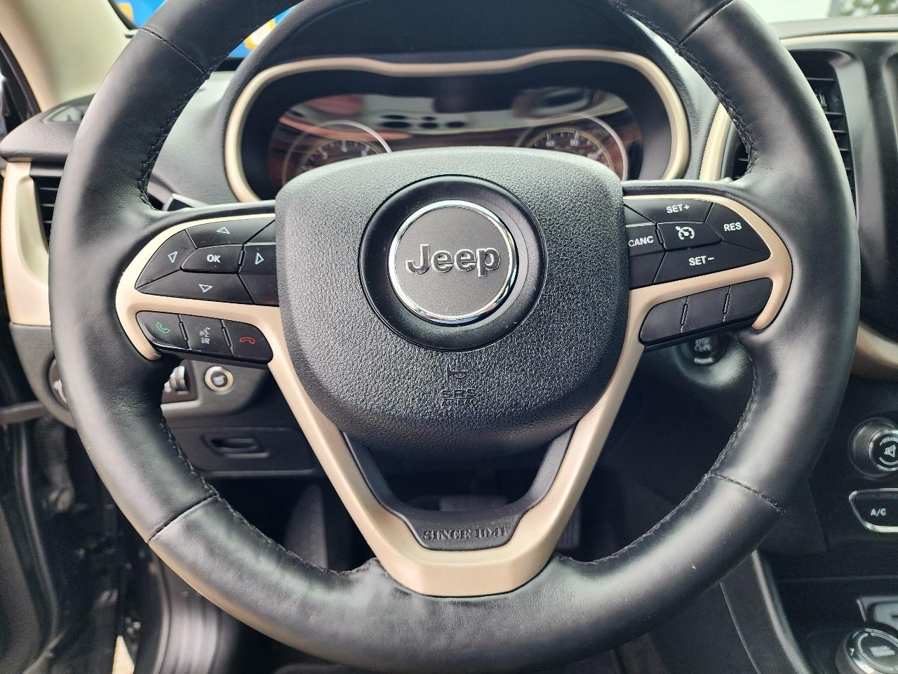 Jeep Cherokee 4WD 4dr Limited 2015