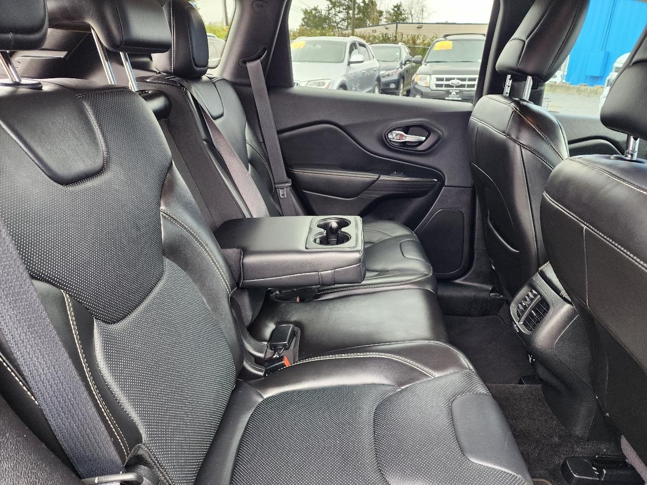 Jeep Cherokee 4WD 4dr Limited 2015