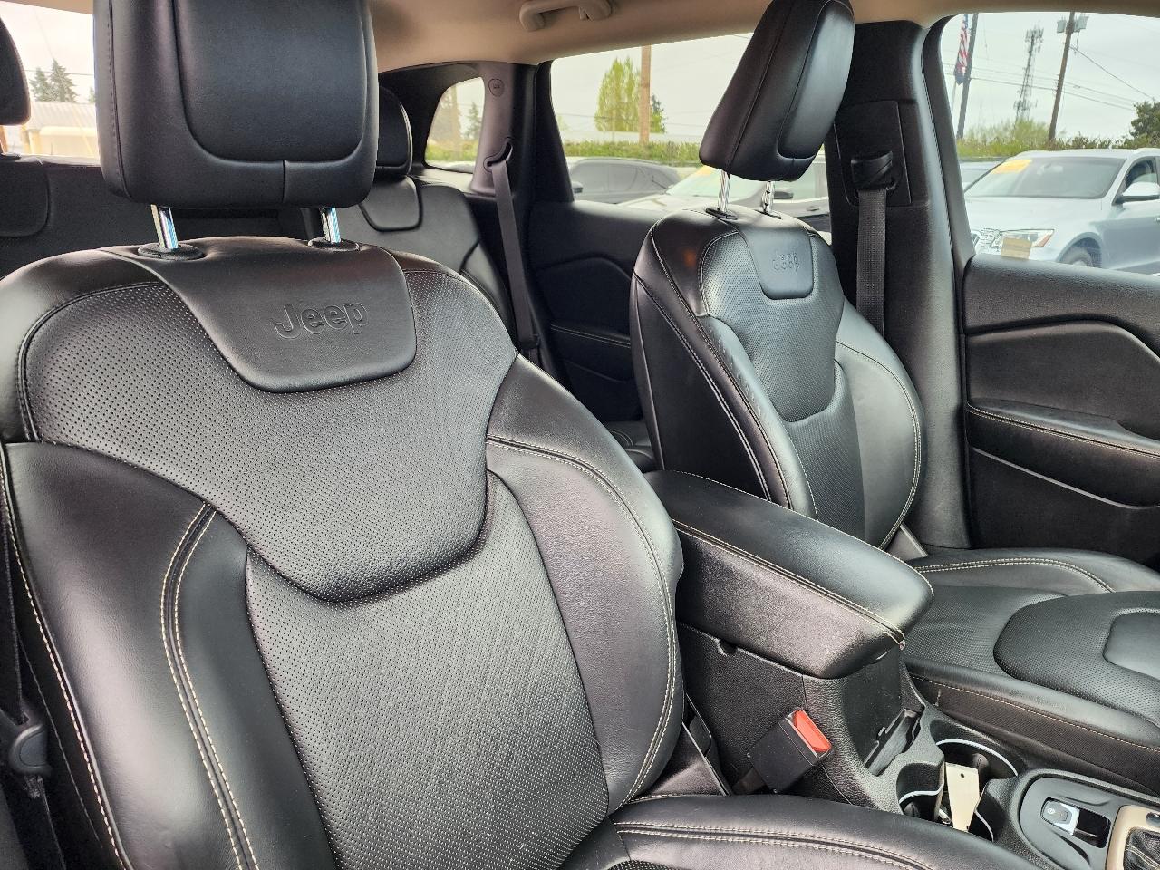 Jeep Cherokee 4WD 4dr Limited 2015