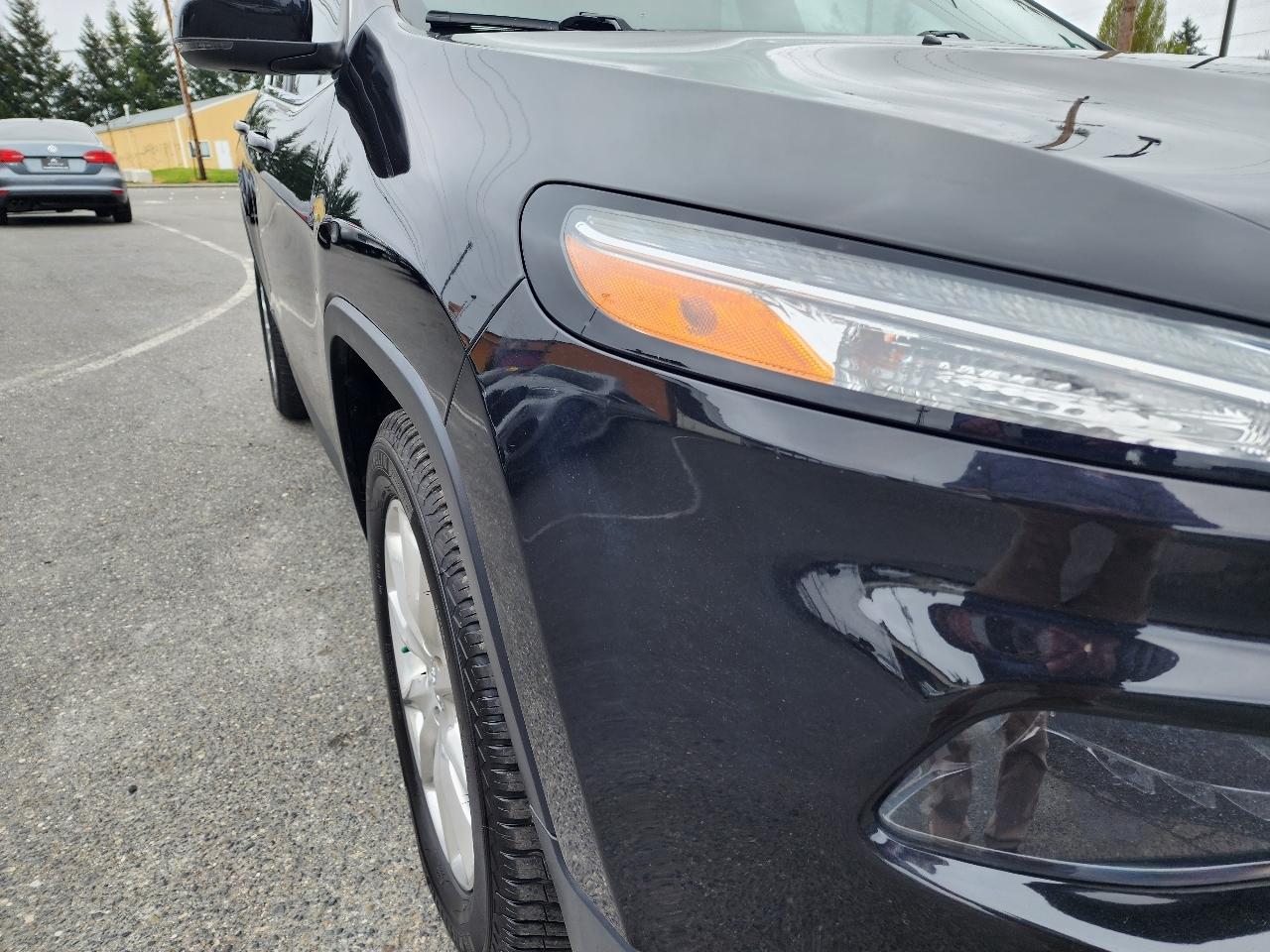 Jeep Cherokee 4WD 4dr Limited 2015