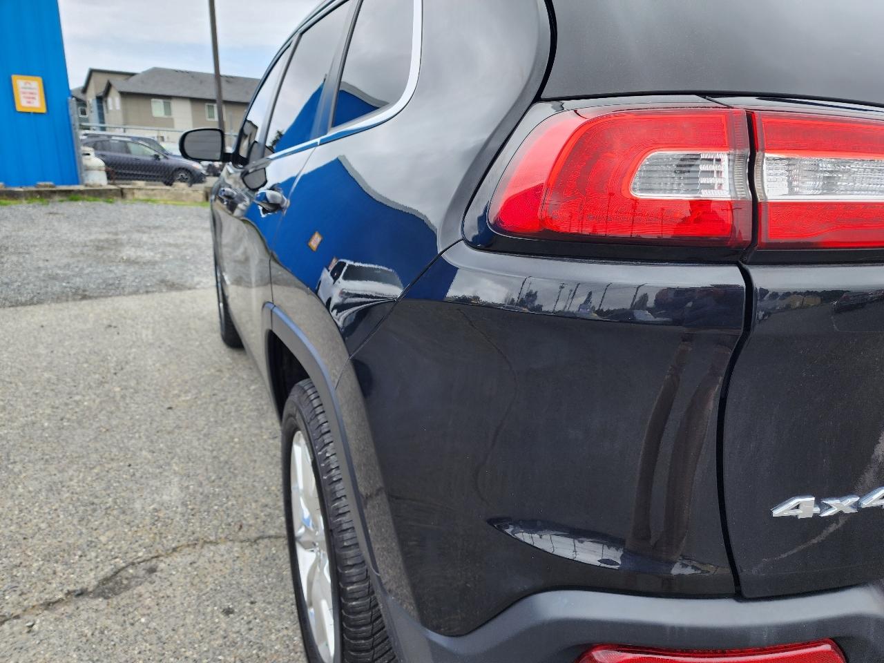 Jeep Cherokee 4WD 4dr Limited 2015