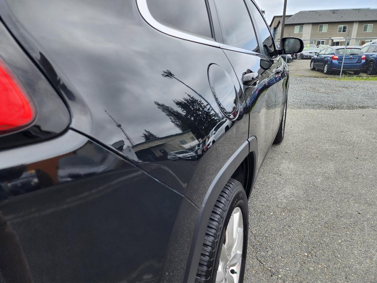 Jeep Cherokee 4WD 4dr Limited 2015