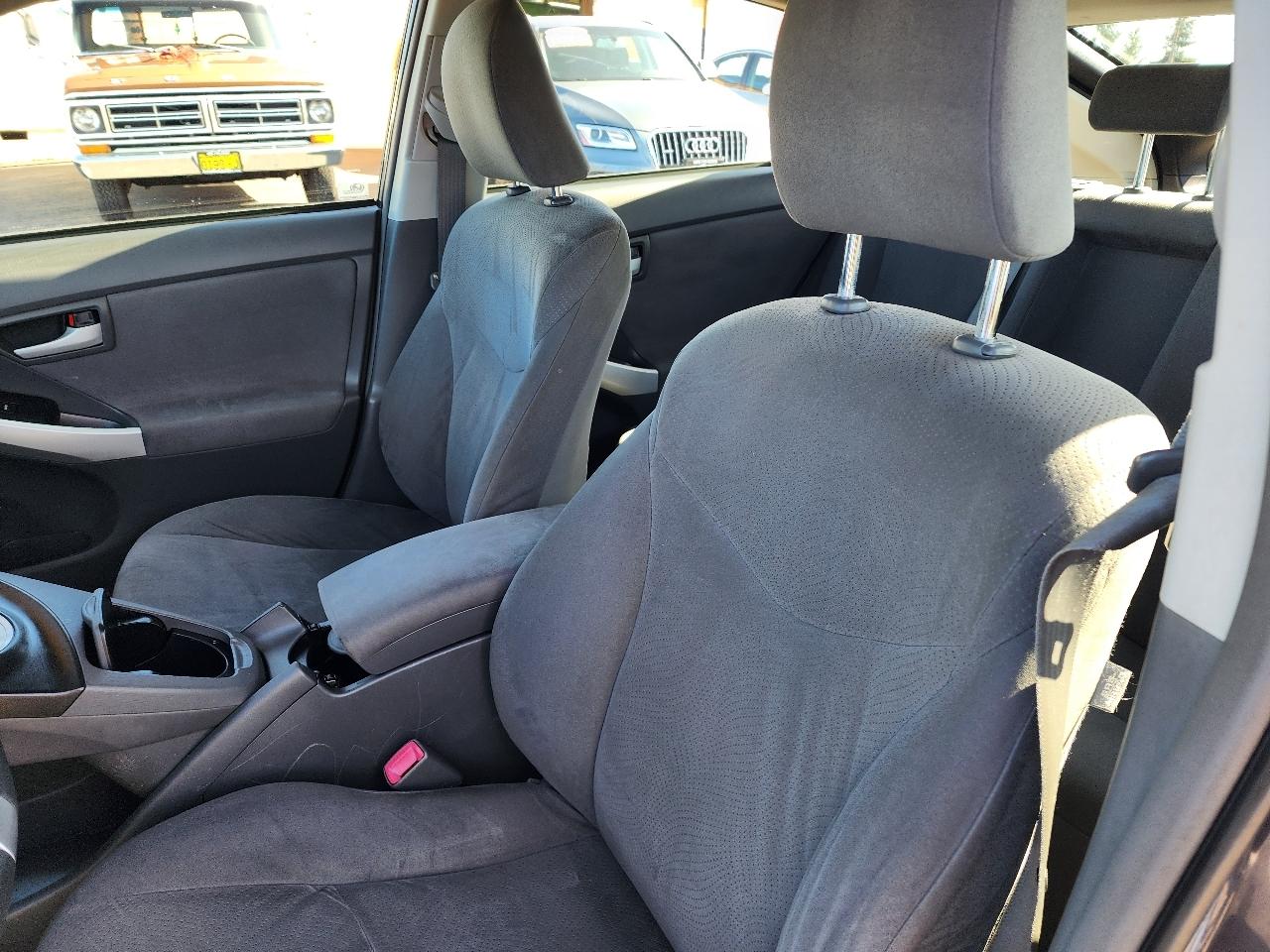 Toyota Prius 5dr HB II (Natl) 2010