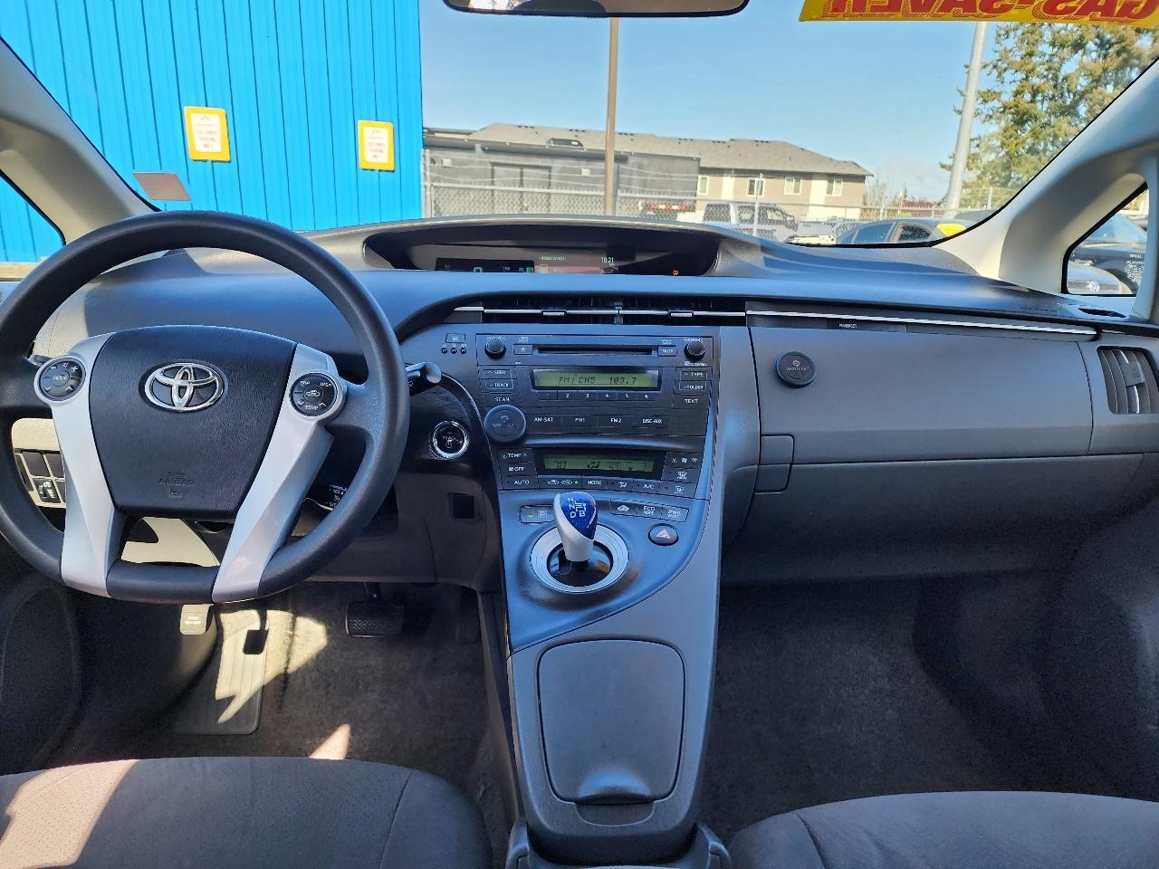 Toyota Prius 5dr HB II (Natl) 2010