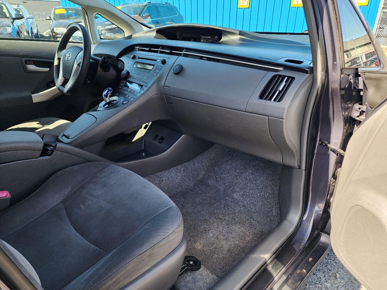 Toyota Prius 5dr HB II (Natl) 2010