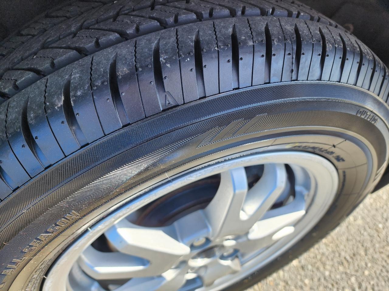 Toyota Prius 5dr HB II (Natl) 2010