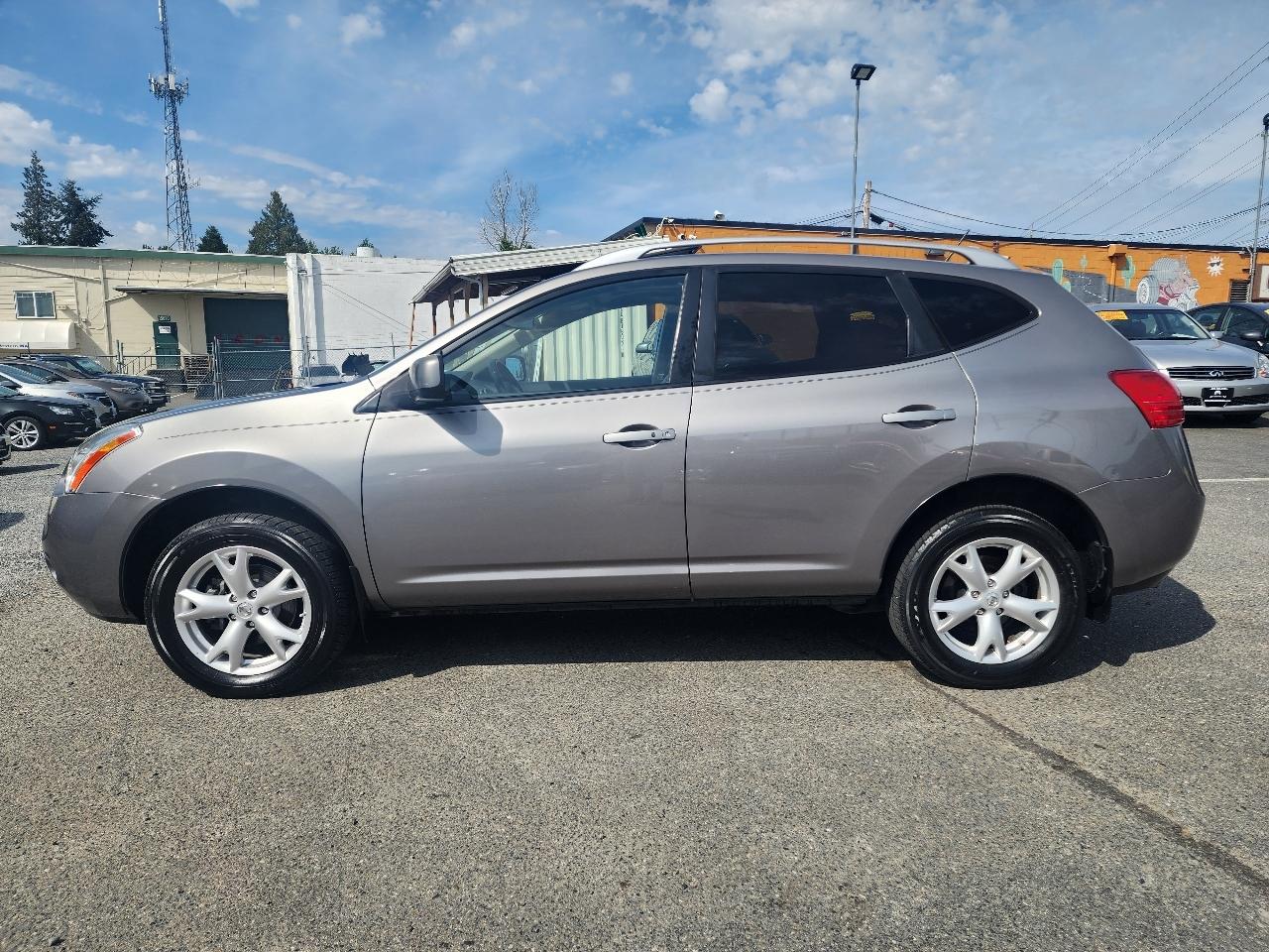 Nissan Rogue S AWD 2009