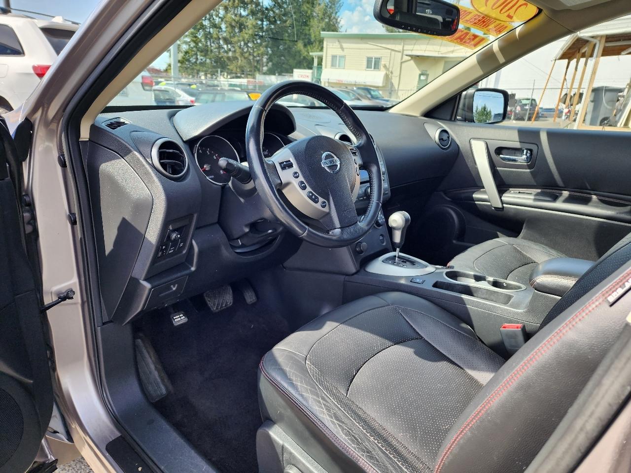 Nissan Rogue S AWD 2009
