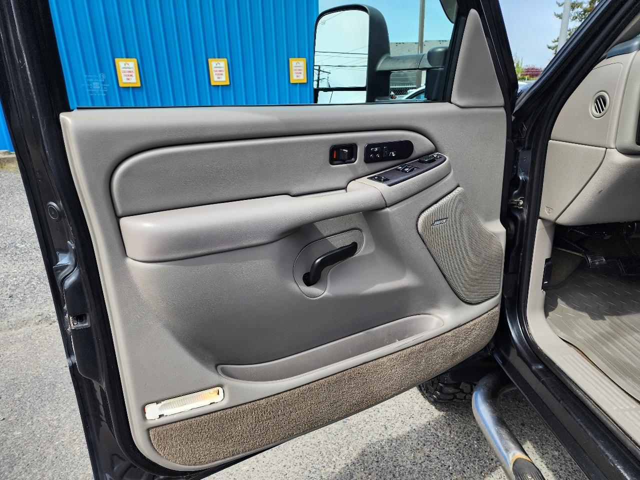 Chevrolet Silverado 2500HD LT Ext. Cab 4WD 2004