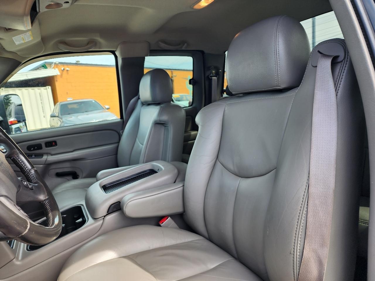 Chevrolet Silverado 2500HD LT Ext. Cab 4WD 2004