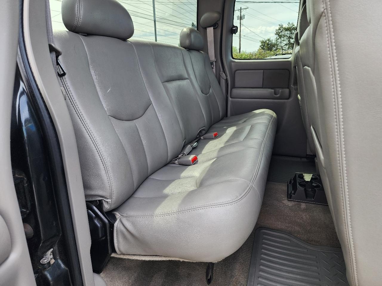 Chevrolet Silverado 2500HD LT Ext. Cab 4WD 2004