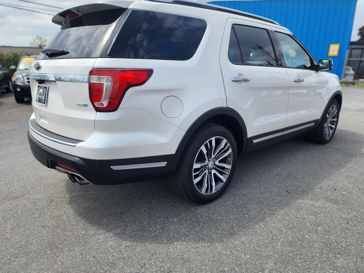 Ford Explorer Platinum 4WD 2018