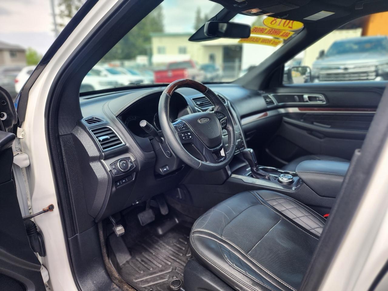 Ford Explorer Platinum 4WD 2018