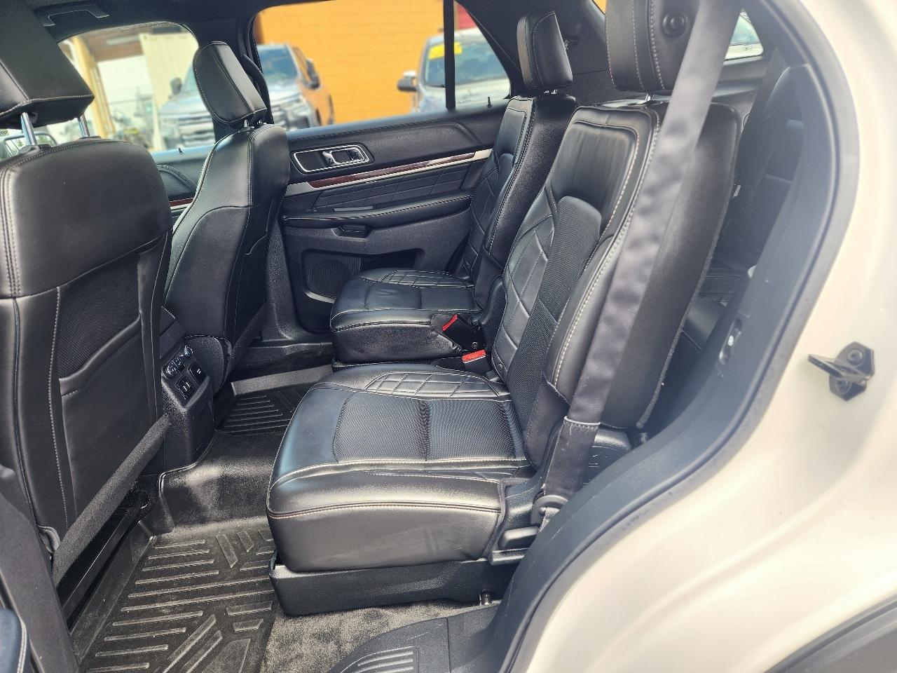 Ford Explorer Platinum 4WD 2018