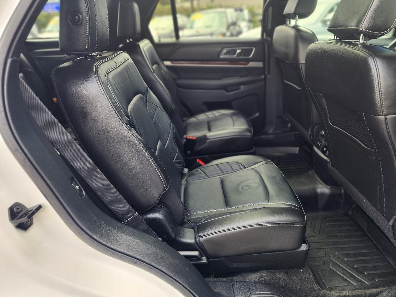 Ford Explorer Platinum 4WD 2018