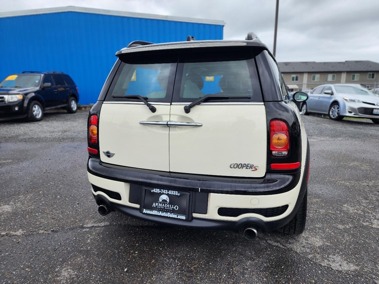MINI Cooper Clubman S 2010