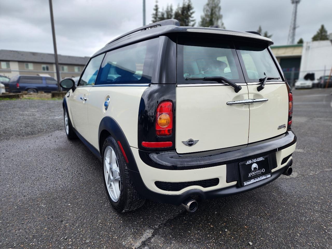 MINI Cooper Clubman S 2010