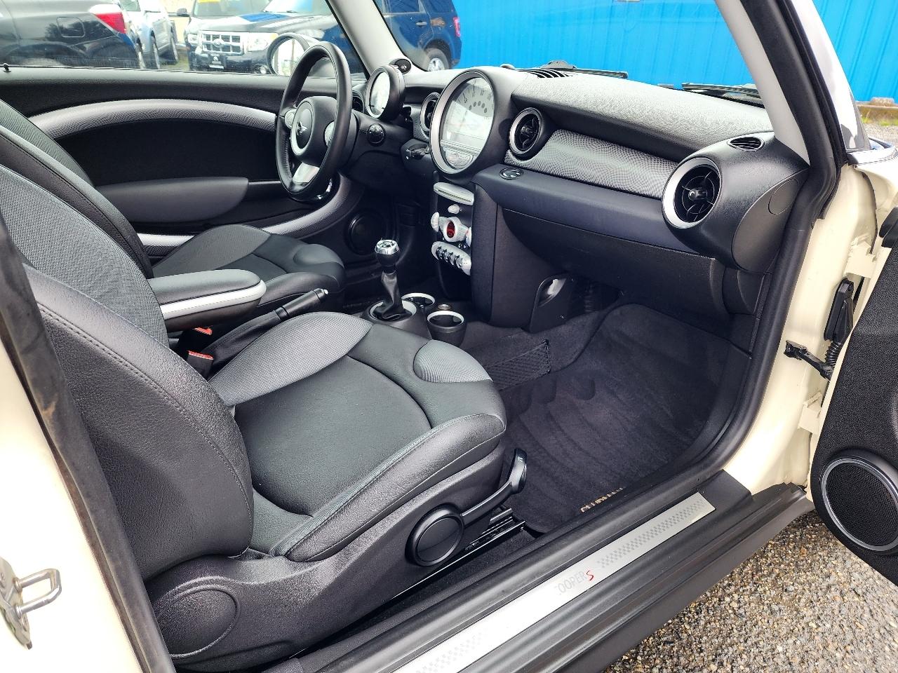 MINI Cooper Clubman S 2010