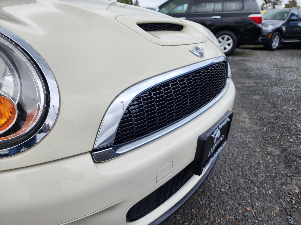 MINI Cooper Clubman S 2010