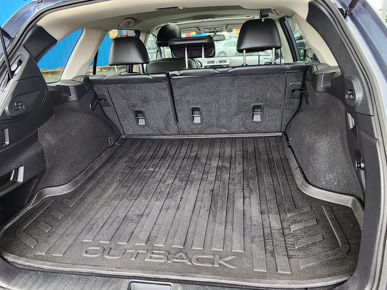 Subaru Outback 2.5i Limited 2016