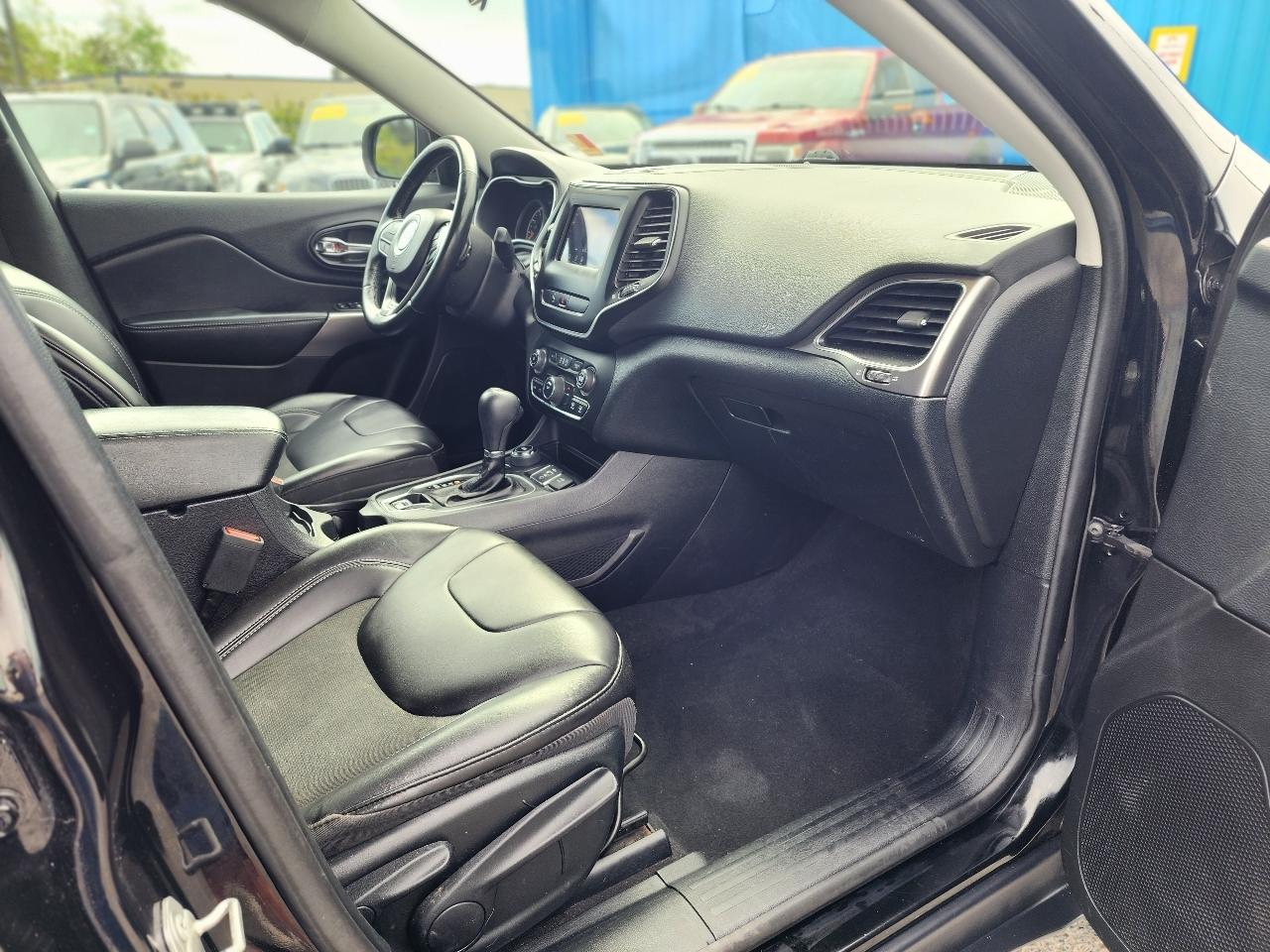 Jeep Cherokee Latitude Plus 4x4 2020