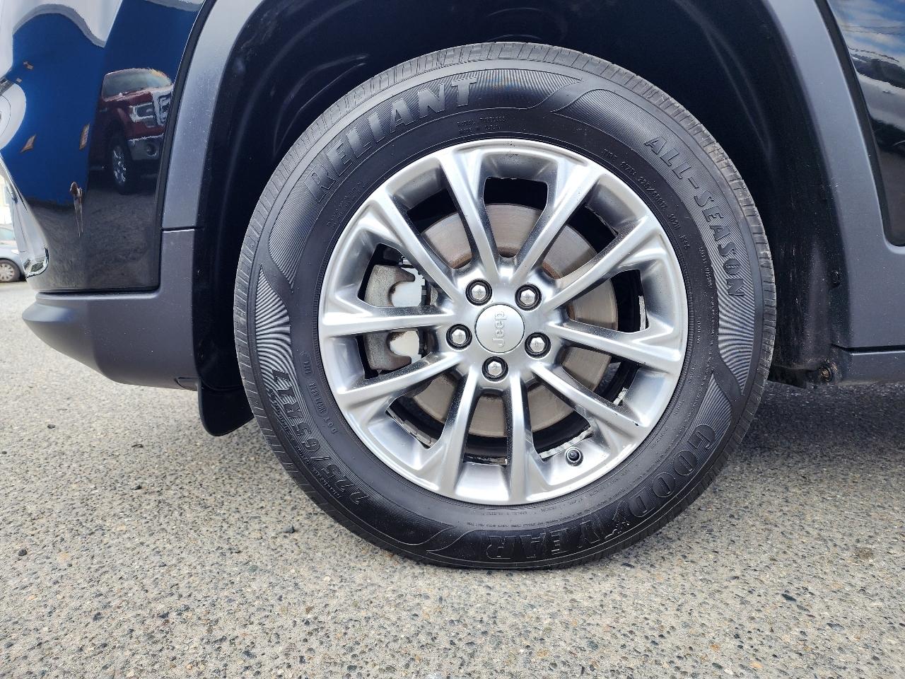 Jeep Cherokee Latitude Plus 4x4 2020