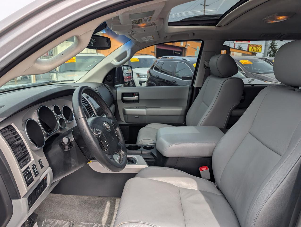 Toyota Sequoia Limited 2008