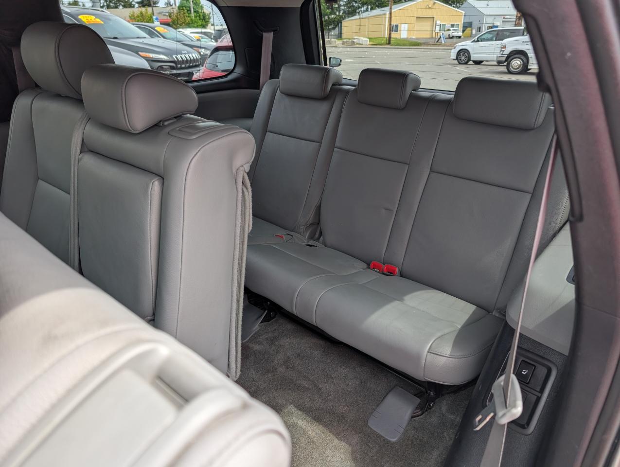 Toyota Sequoia Limited 2008
