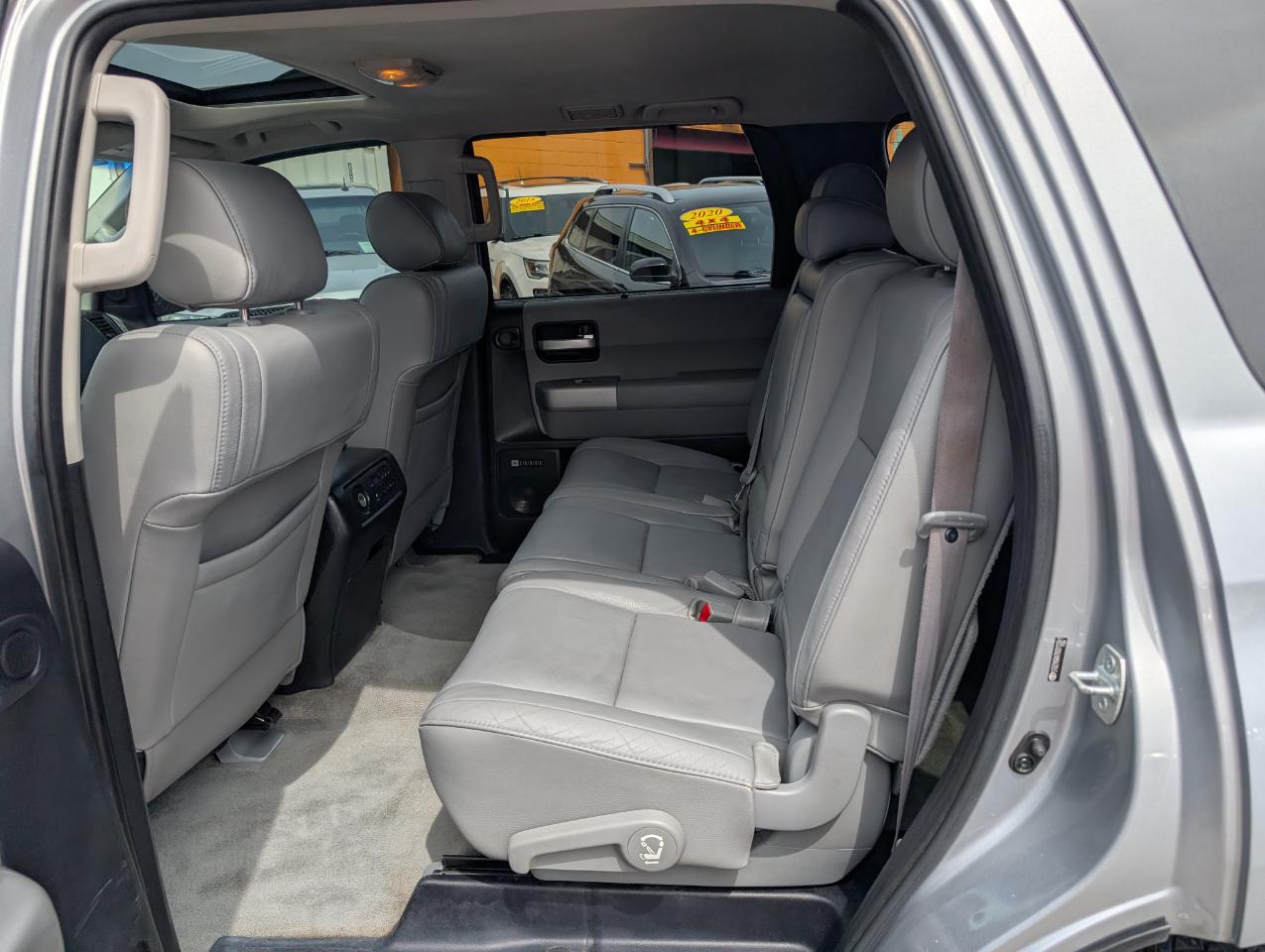 Toyota Sequoia Limited 2008