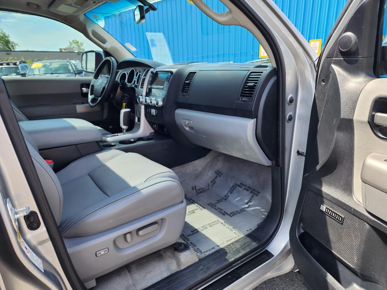 Toyota Sequoia Limited 2008