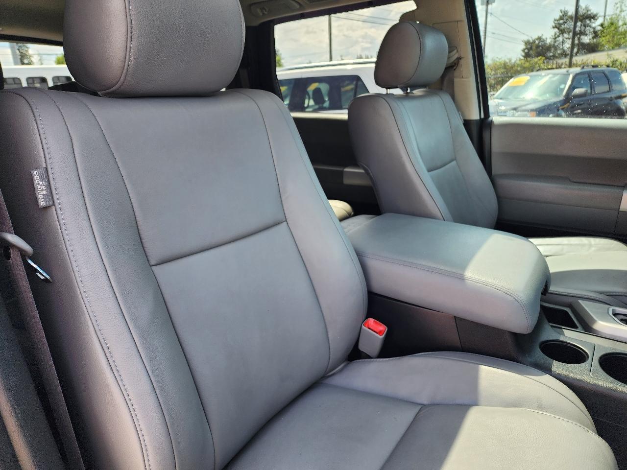 Toyota Sequoia Limited 2008