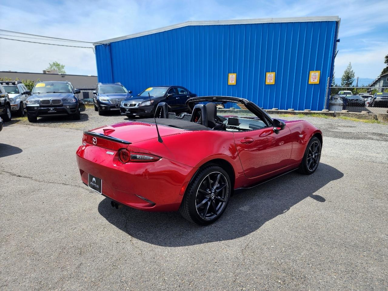 Mazda MX-5 Miata  2016