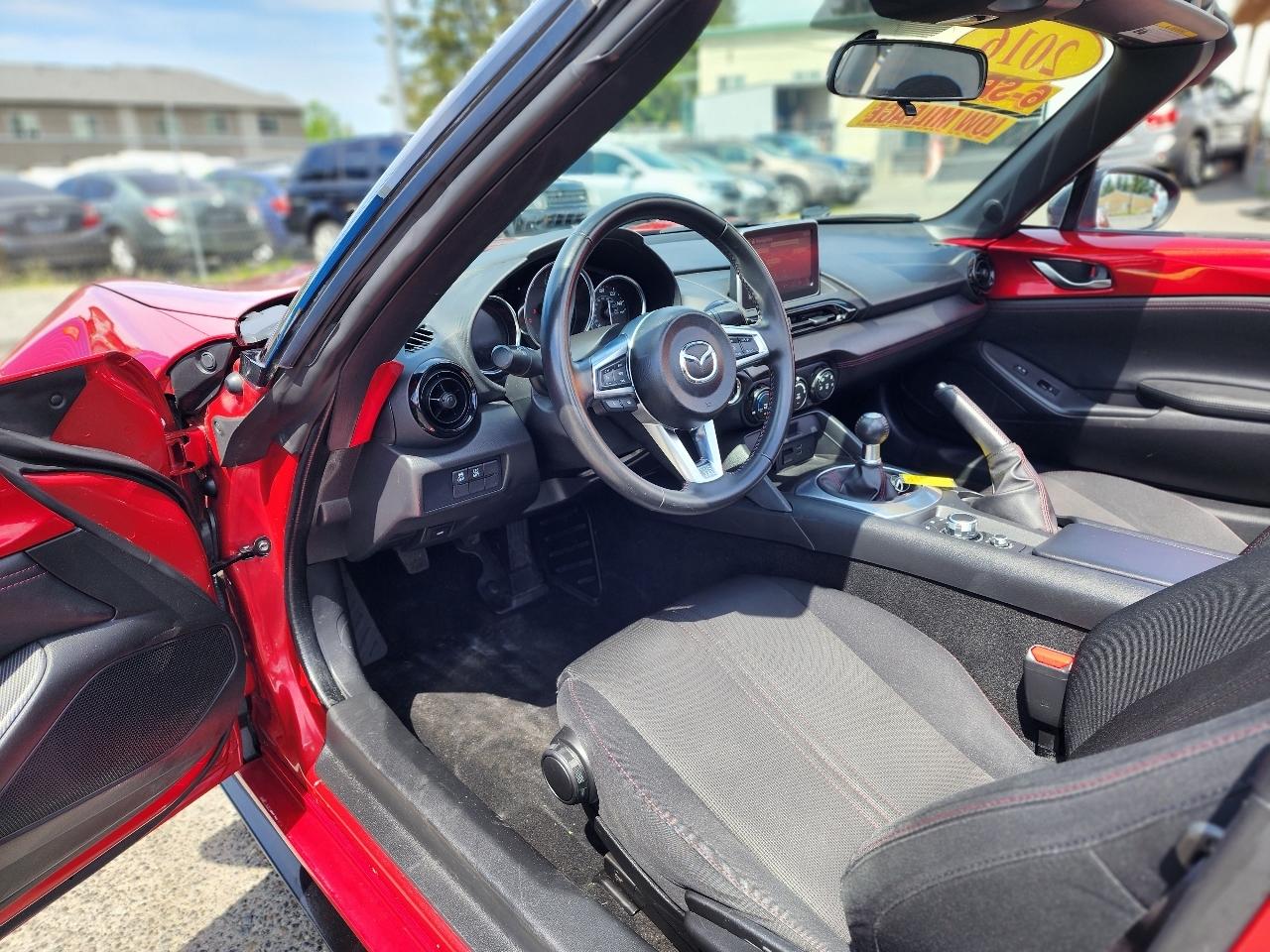 Mazda MX-5 Miata  2016