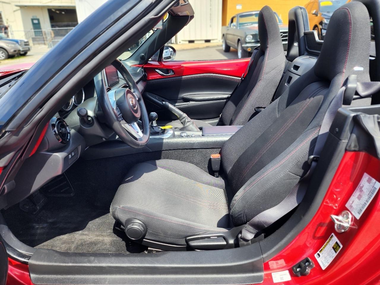 Mazda MX-5 Miata  2016