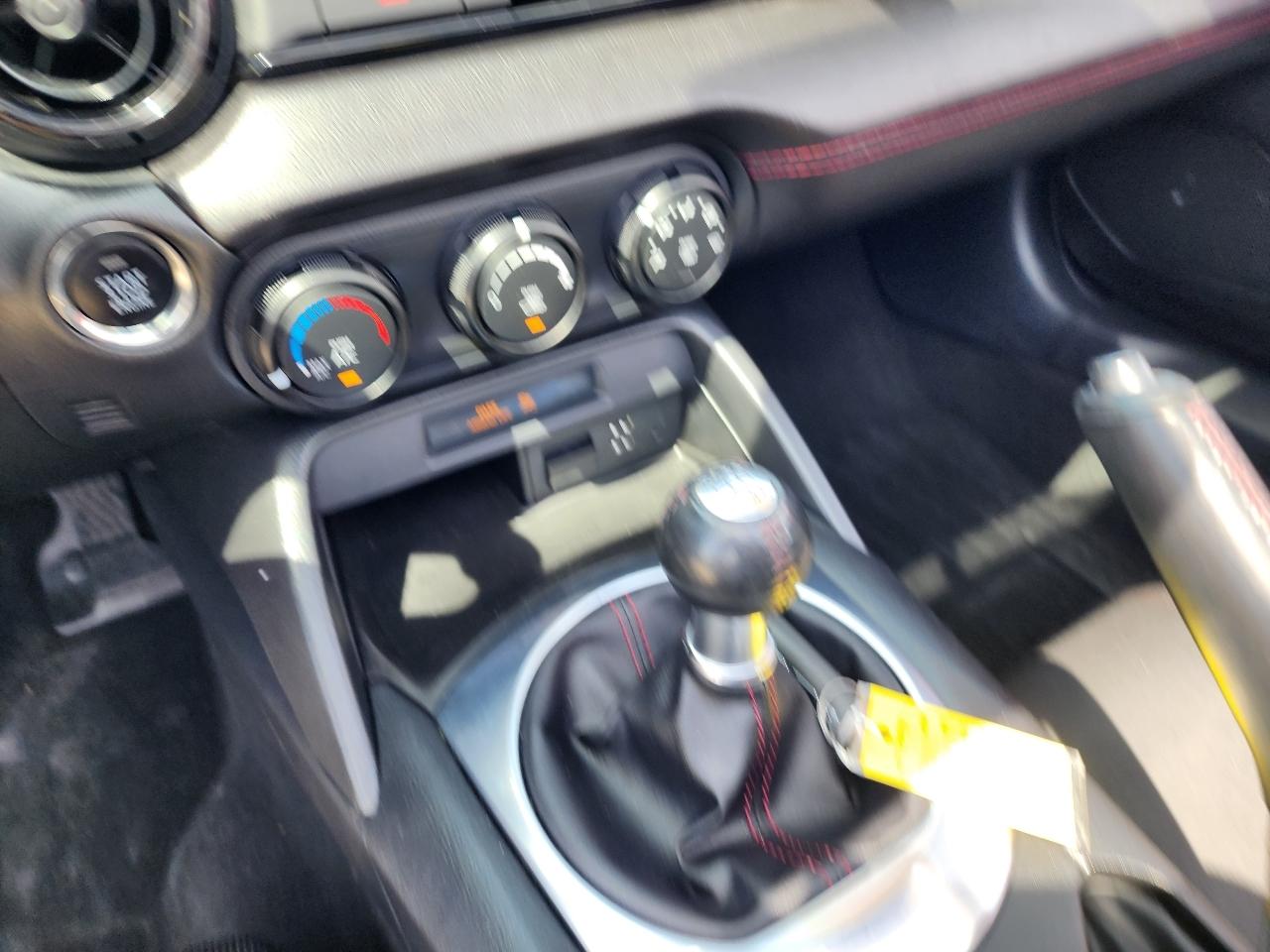 Mazda MX-5 Miata  2016