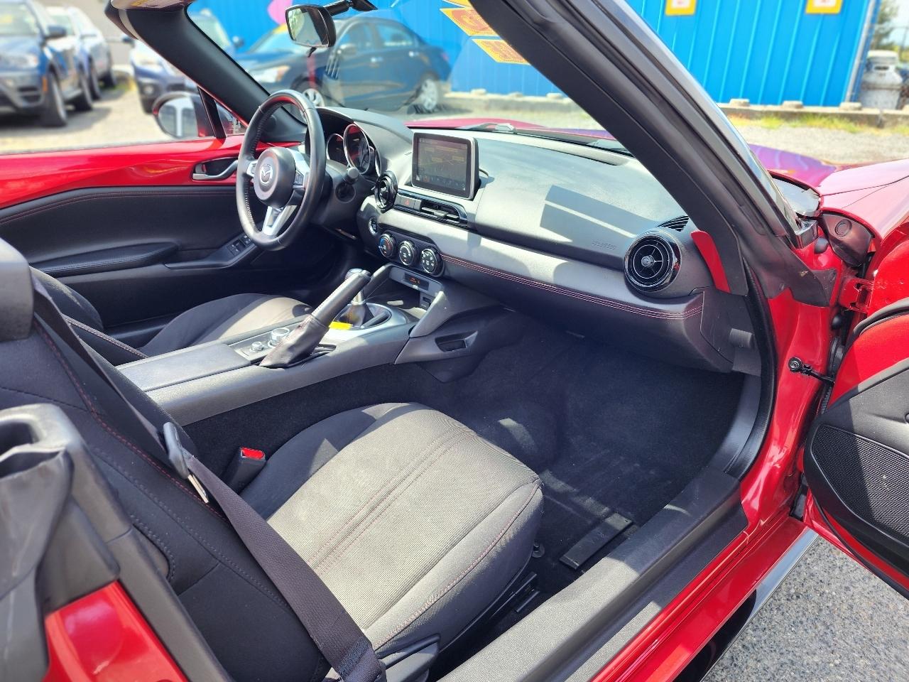 Mazda MX-5 Miata  2016