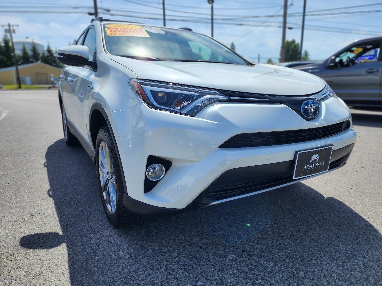 Toyota RAV4 Hybrid Limited AWD 2017
