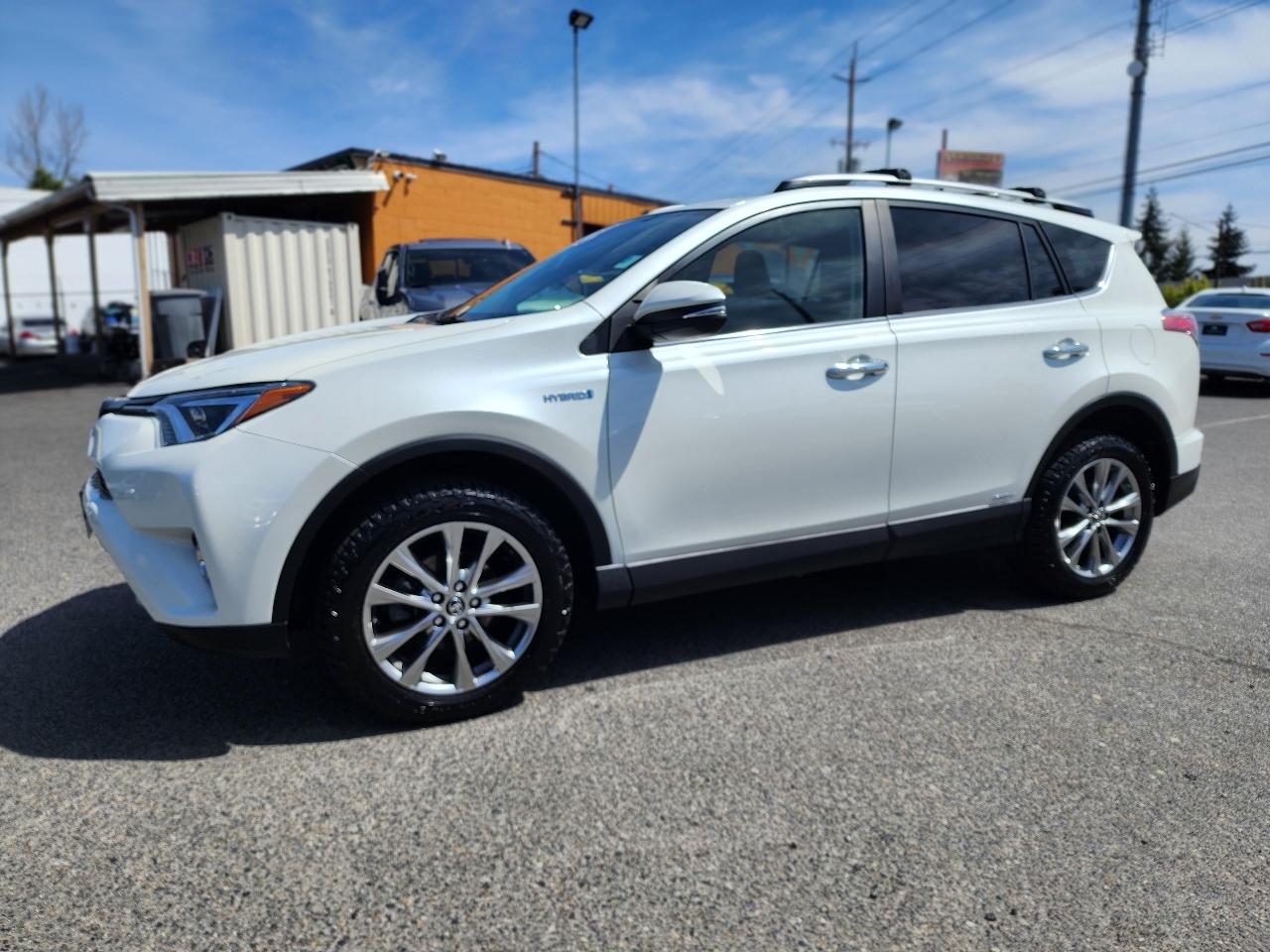 Toyota RAV4 Hybrid Limited AWD 2017