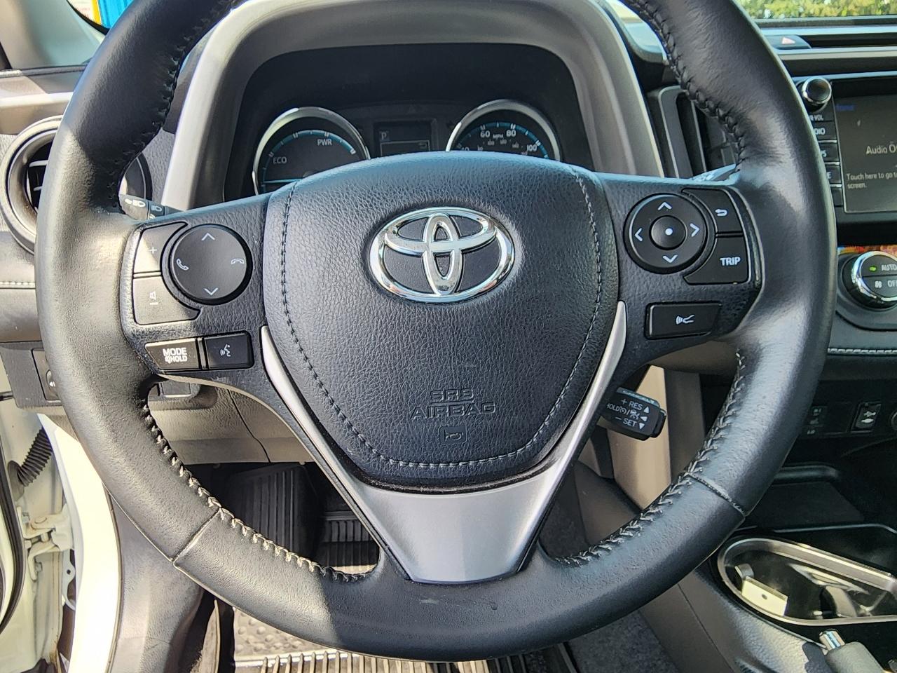 Toyota RAV4 Hybrid Limited AWD 2017