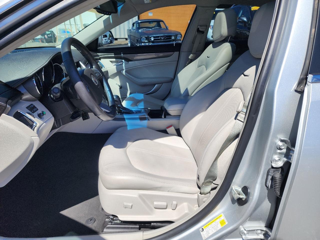 Cadillac CTS Sedan  2013
